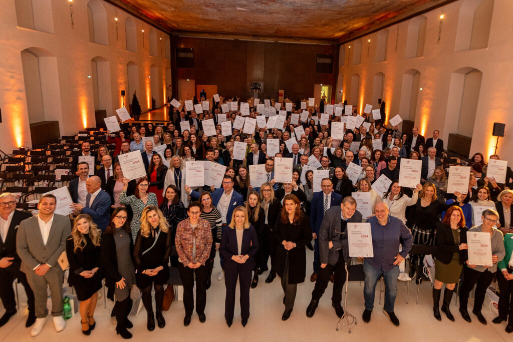 Gruppenfoto der prämierten Unternehmen.