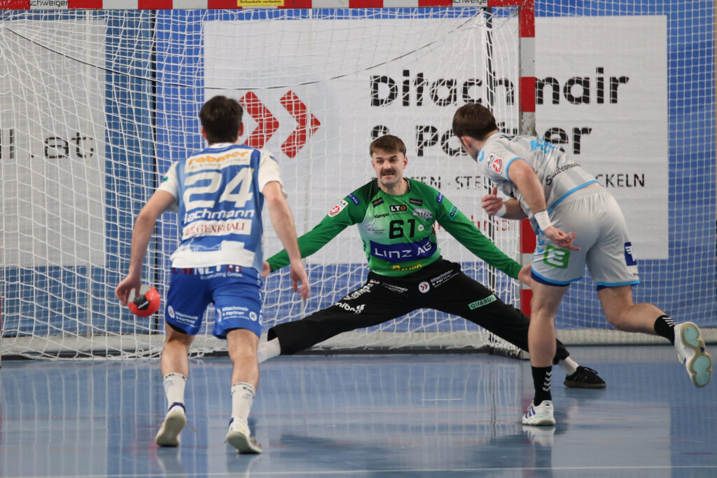 Torwart Kaiper Florian in Aktion beim Spiel HC Linz AG vs. HSG Bärnbach/Köflach